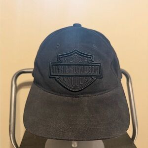 Harley-Davidson Black Tonal Logo Adjustable Baseball Cap Hat – One Size